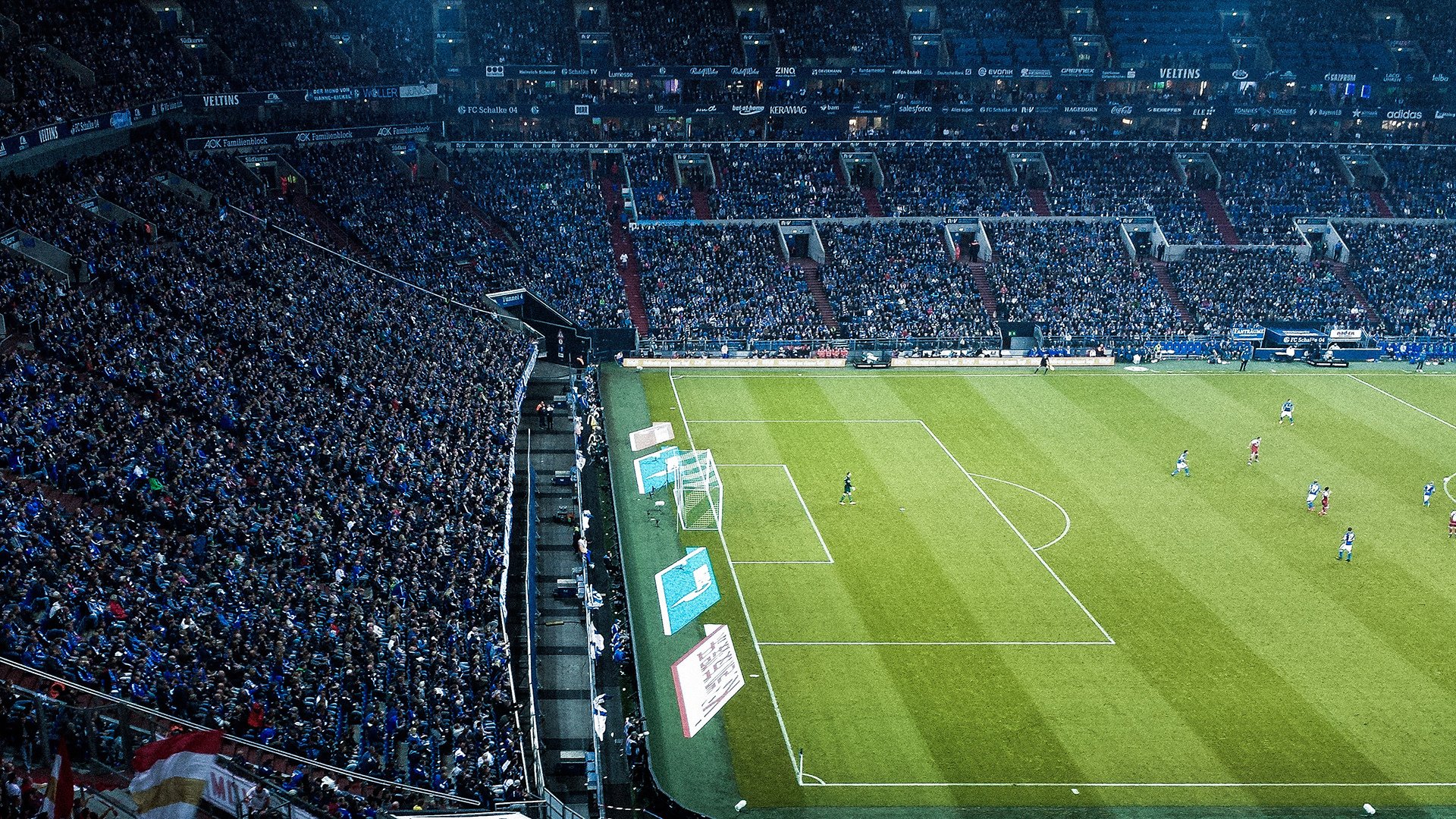 巴萨主场4-1大胜赫塔费,状态回暖